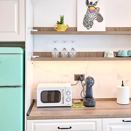 Side Heaven In Infinity - Parking מאמאיה