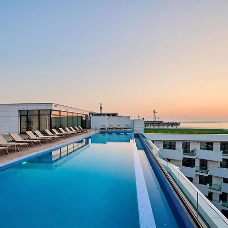 Side Heaven In Infinity - Parking Apartment